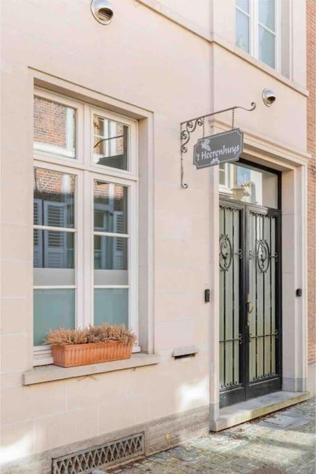 Townhouse Room Heerenhuys 埃克洛 外观 照片